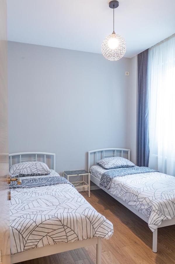 Apartment By The Sheraton Батуми Экстерьер фото