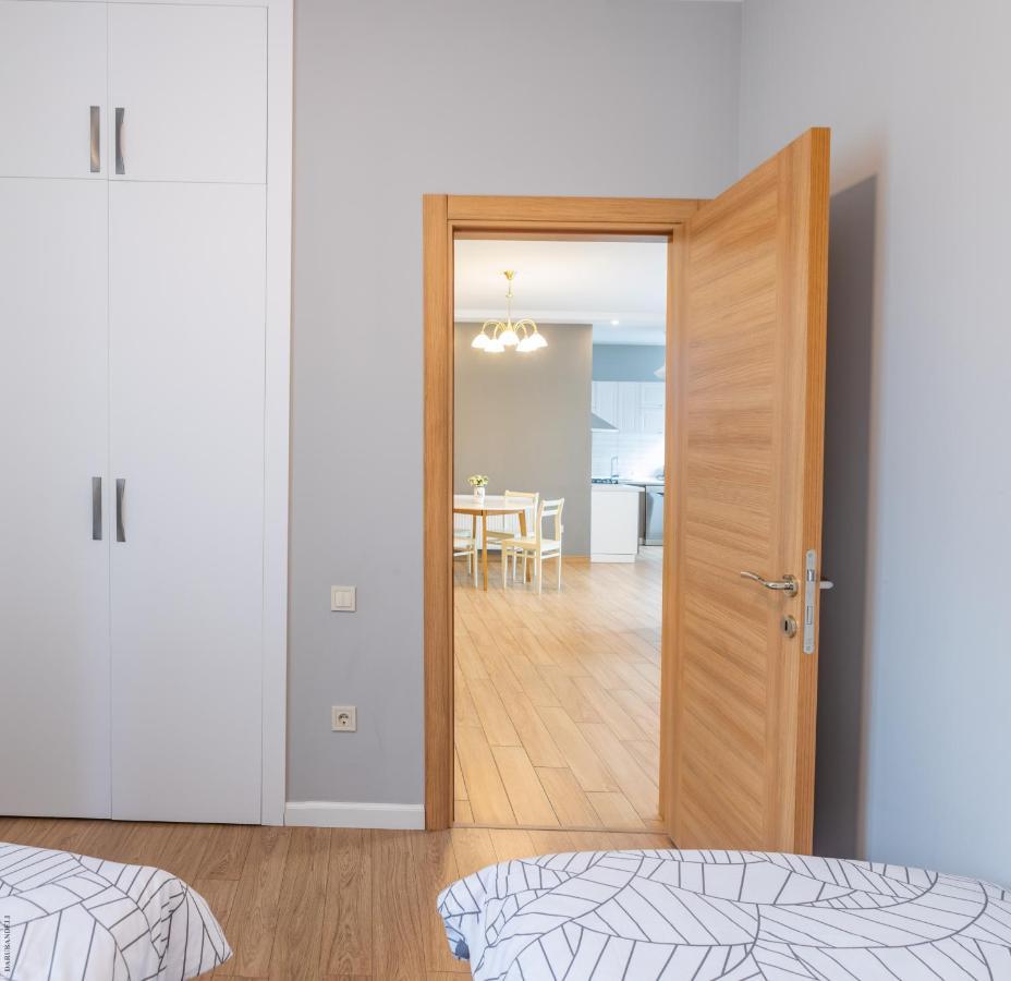 Apartment By The Sheraton Батуми Экстерьер фото